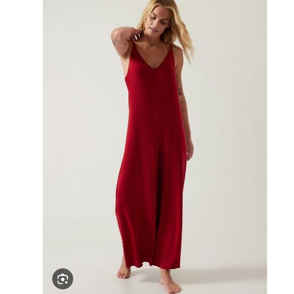 Athleta Nightime Bliss Sleep V-Neck Romper Size: S - Picture 1 of 4